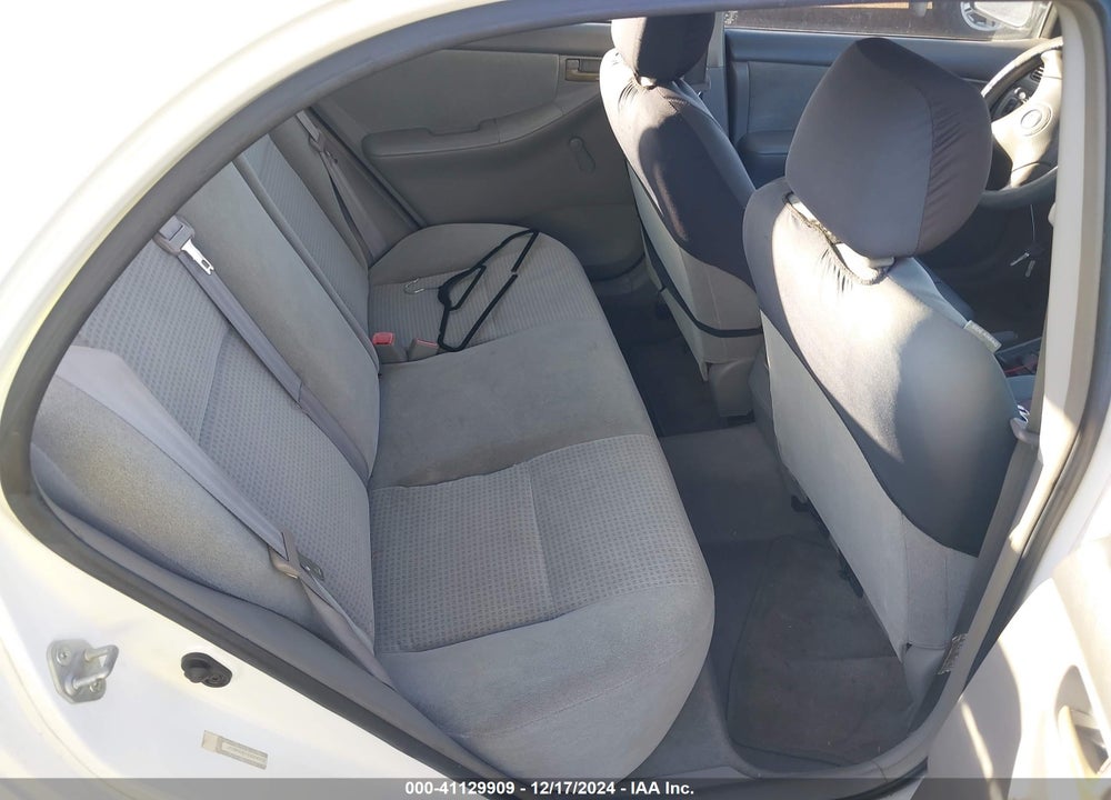 2005 TOYOTA COROLLA CE VIN: JTDBR32E152058252