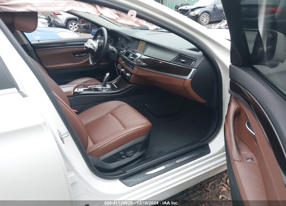 2013 BMW 528I VIN: WBAXH5C54DD112243