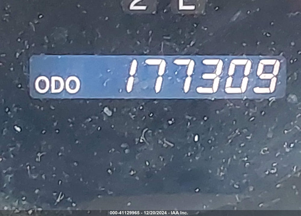 2004 LEXUS ES 330 VIN: JTHBA30GX45042073