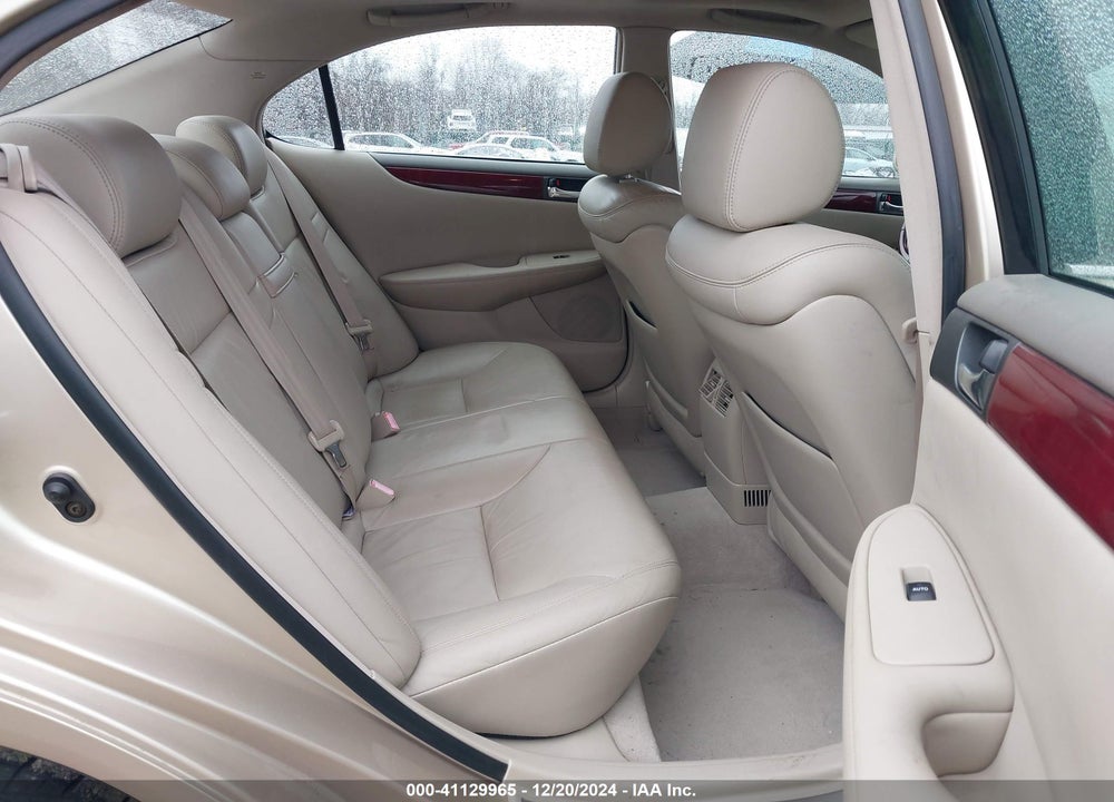 2004 LEXUS ES 330 VIN: JTHBA30GX45042073