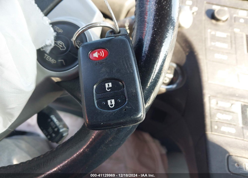 2011 TOYOTA PRIUS VIN: JTDKN3DU9B5348572