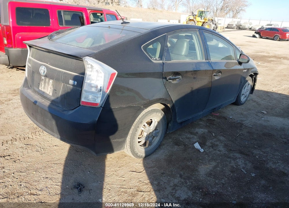 2011 TOYOTA PRIUS VIN: JTDKN3DU9B5348572