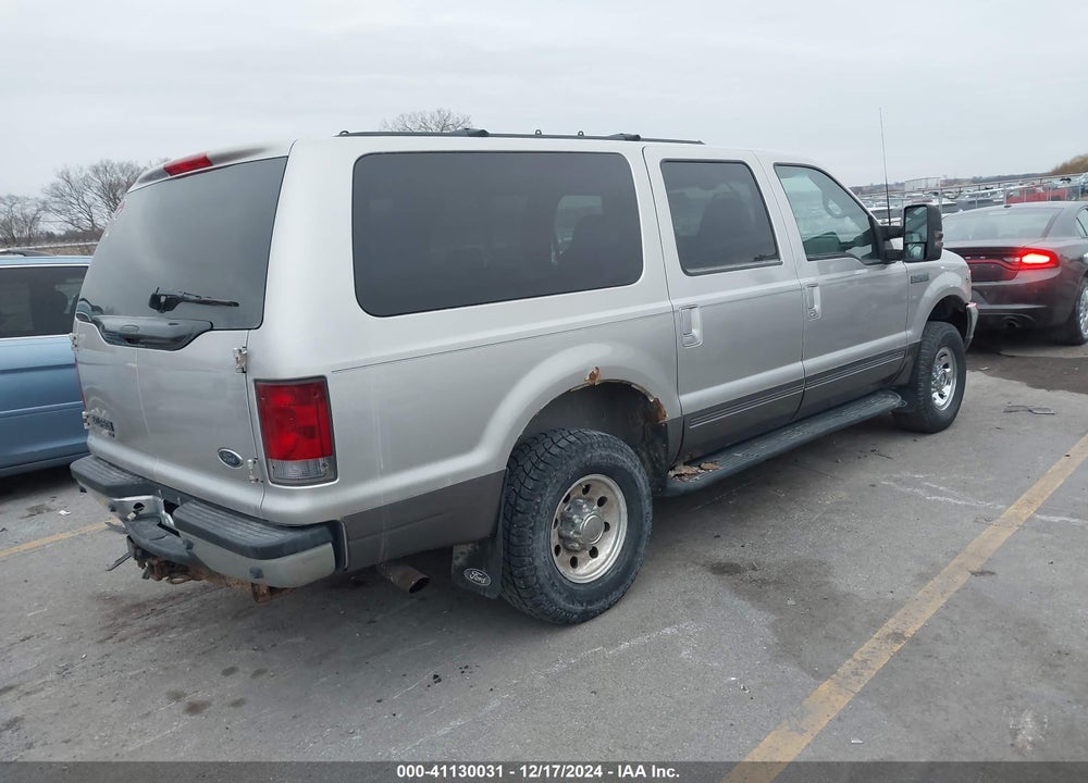 2002 FORD EXCURSION XLT VIN: 1FMNU41S62EC84334