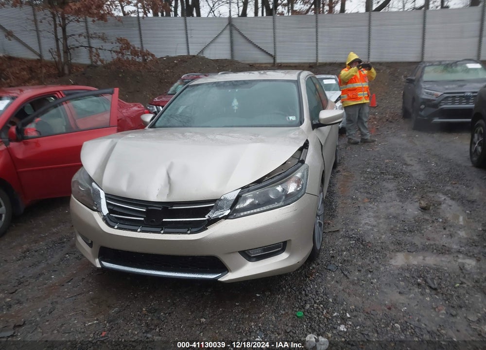 2013 HONDA ACCORD SPORT VIN: 1HGCR2F53DA247239