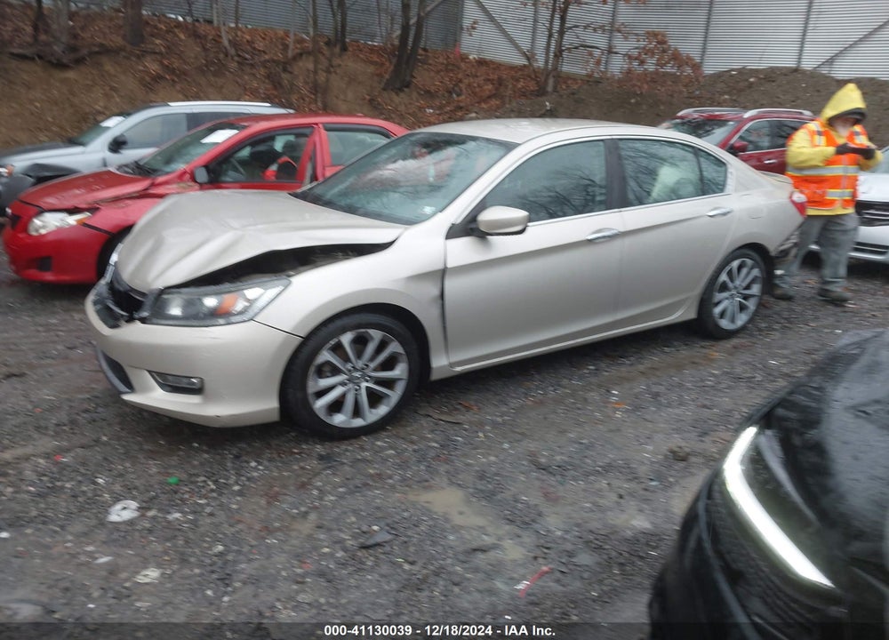 2013 HONDA ACCORD SPORT VIN: 1HGCR2F53DA247239