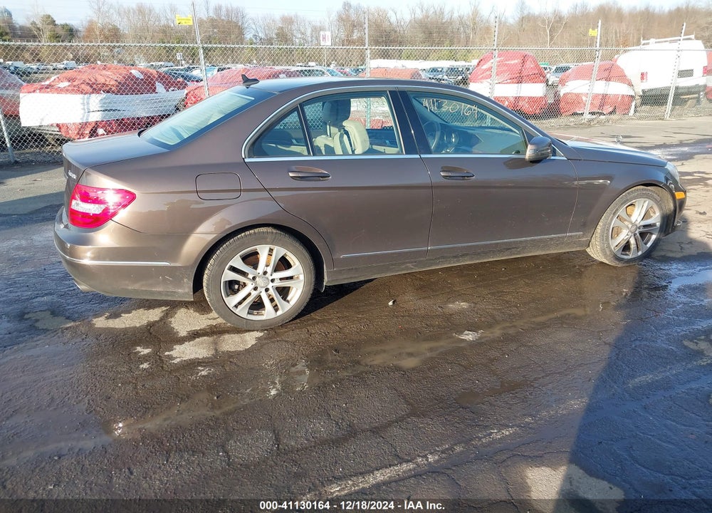 2013 MERCEDES-BENZ C 300 LUXURY 4MATIC/SPORT 4MATIC VIN: WDDGF8AB4DR255561