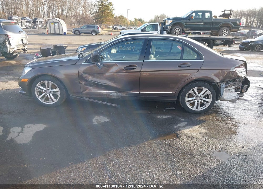 2013 MERCEDES-BENZ C 300 LUXURY 4MATIC/SPORT 4MATIC VIN: WDDGF8AB4DR255561