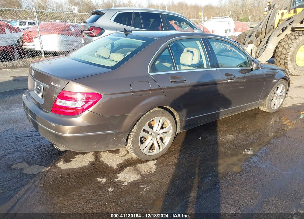 2013 MERCEDES-BENZ C 300 LUXURY 4MATIC/SPORT 4MATIC VIN: WDDGF8AB4DR255561