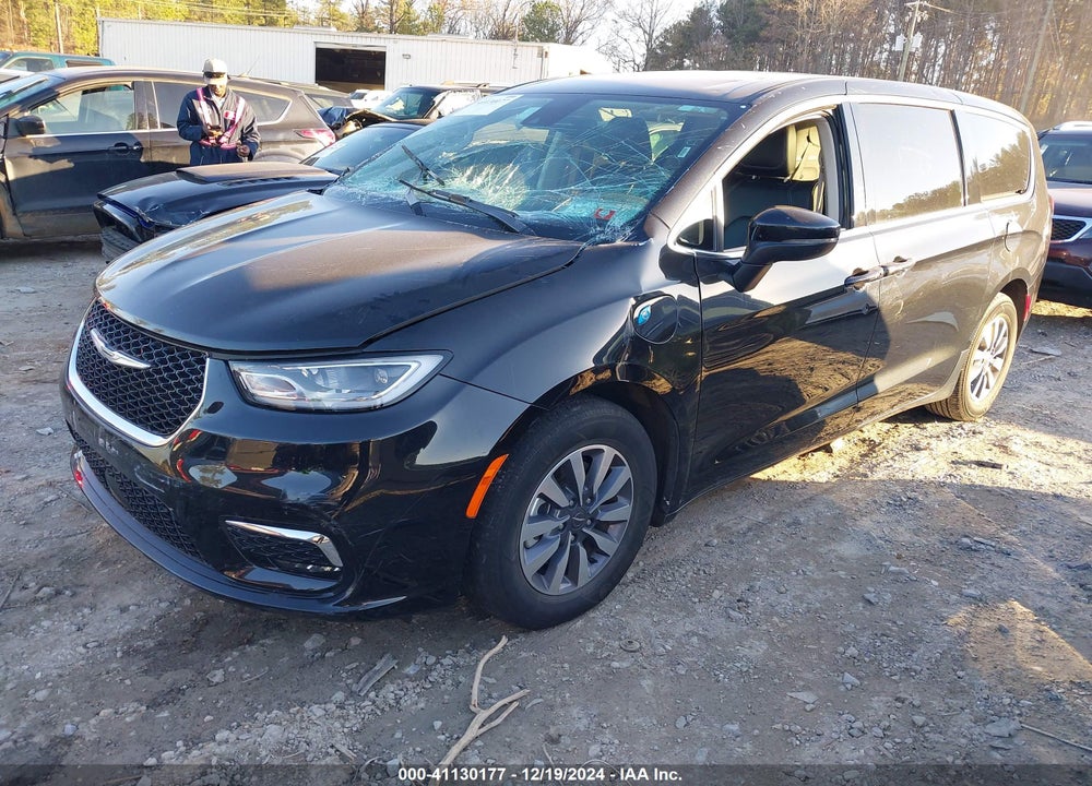 2023 CHRYSLER PACIFICA HYBRID TOURING L VIN: 2C4RC1L71PR595017