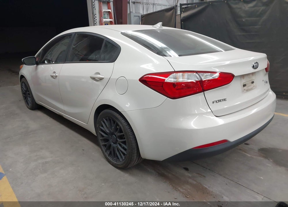 2015 KIA FORTE LX VIN: KNAFK4A60F5312293