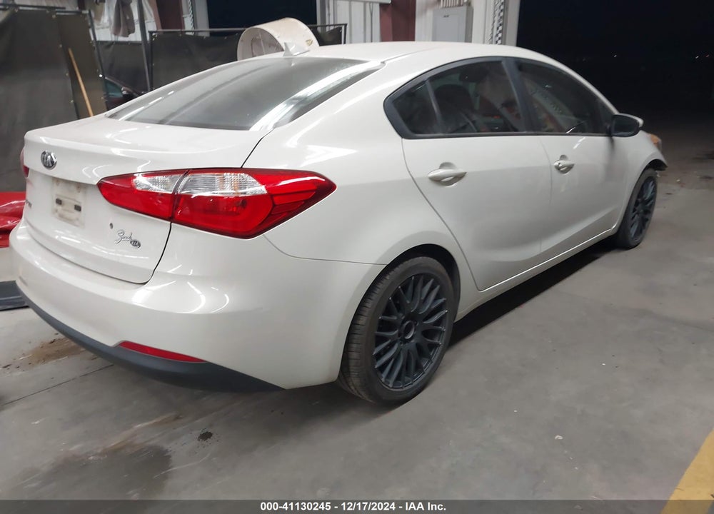2015 KIA FORTE LX VIN: KNAFK4A60F5312293