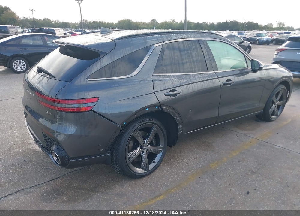 2024 GENESIS GV70 2.5T AWD VIN: 5NMMADTB8RH007942
