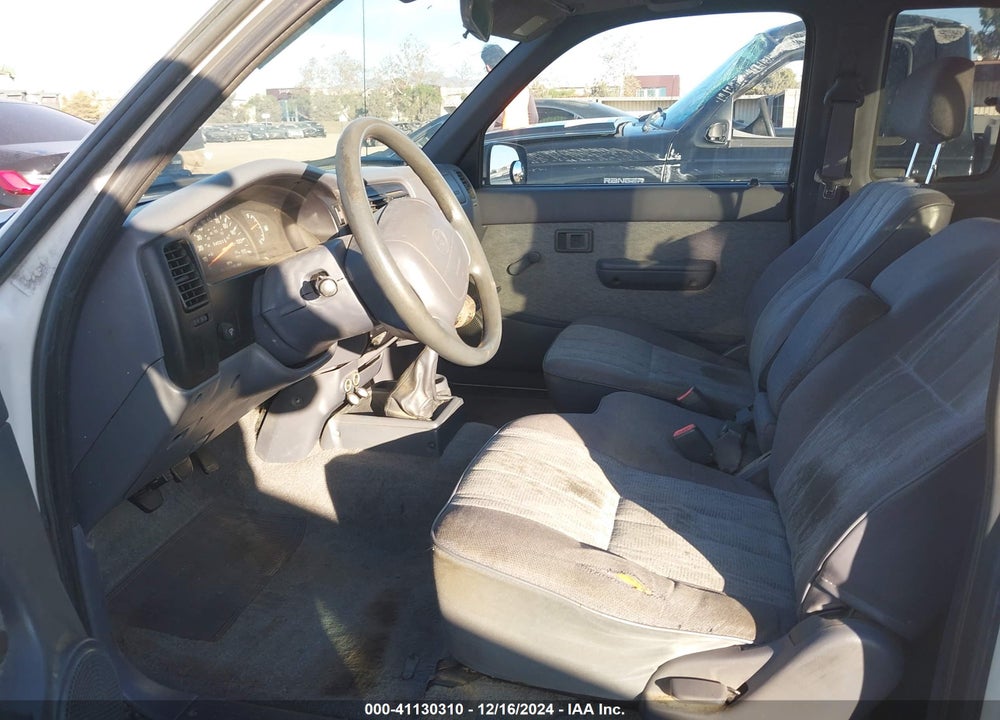 1999 TOYOTA TACOMA VIN: 4TAVL52N7XZ533788