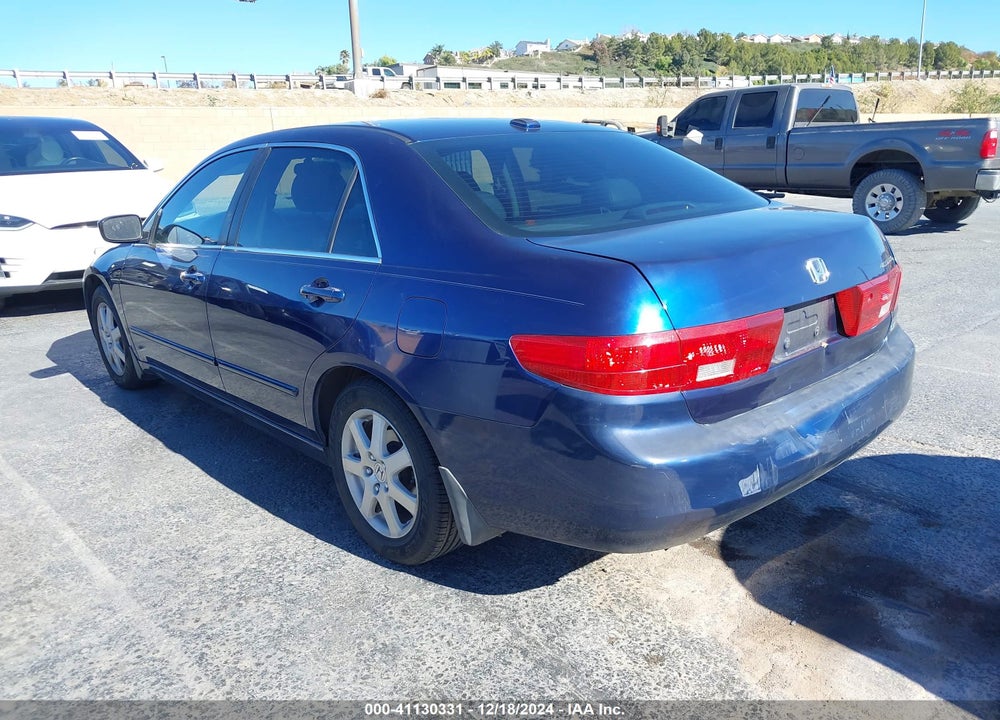 2005 HONDA ACCORD 3.0 EX VIN: 1HGCM66545A003297