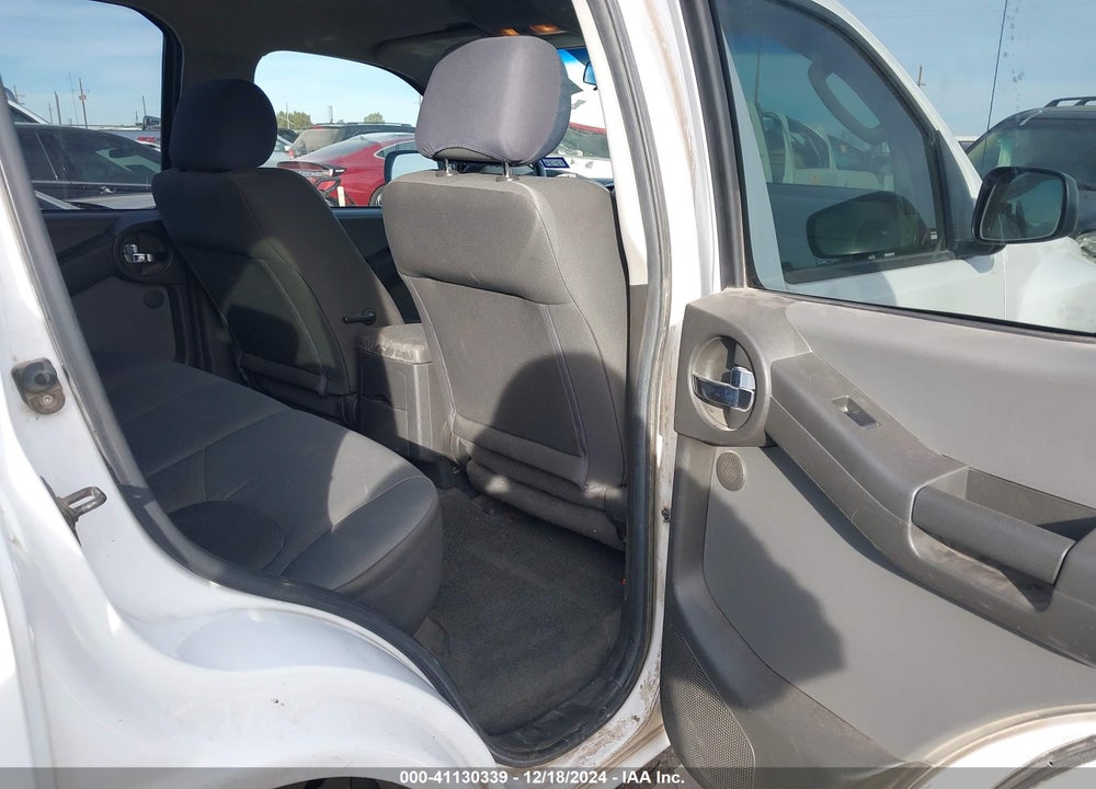 2009 NISSAN XTERRA S VIN: 5N1AN08U09C508151