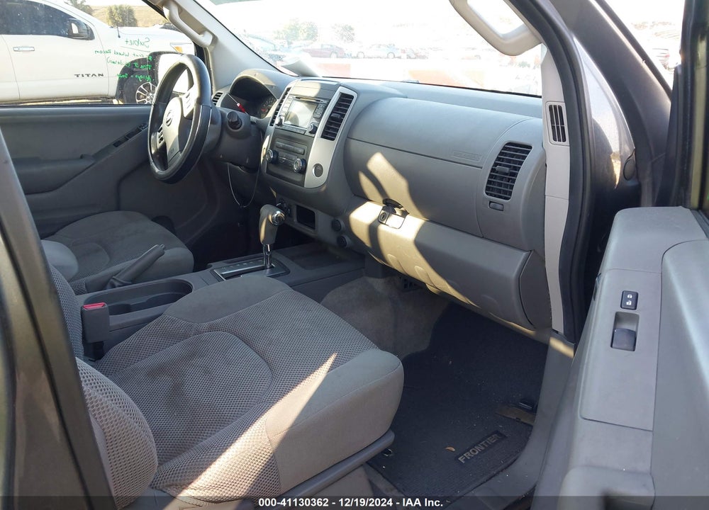 2016 NISSAN FRONTIER PRO-4X/S/SL/SV VIN: 1N6AD0EV9GN727810