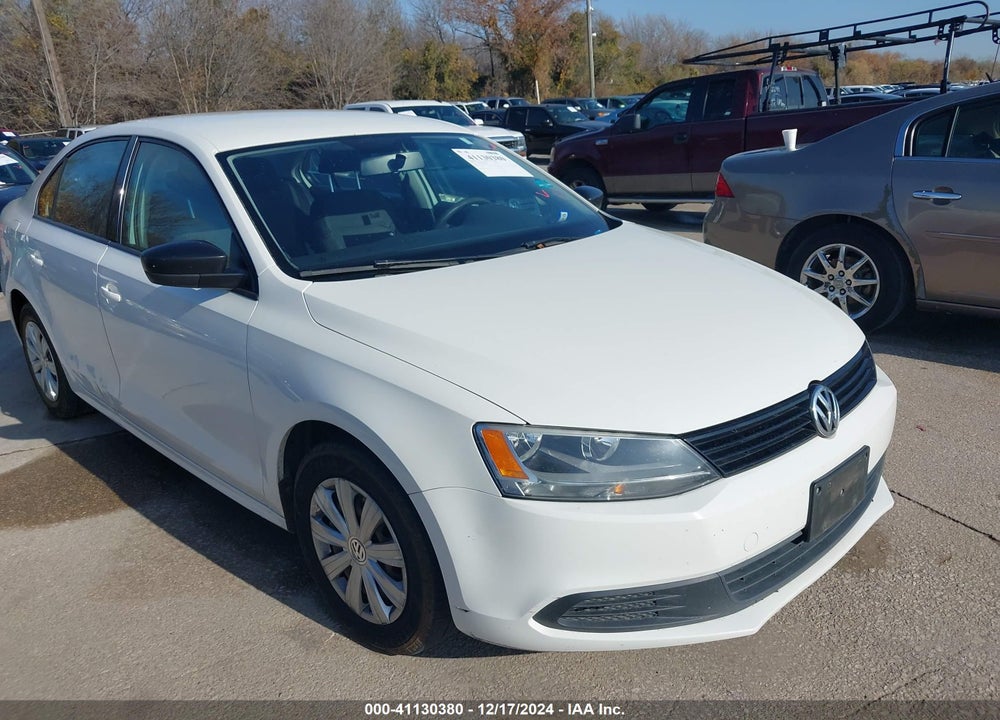 2013 VOLKSWAGEN JETTA 2.0L S VIN: 3VW2K7AJXDM267956