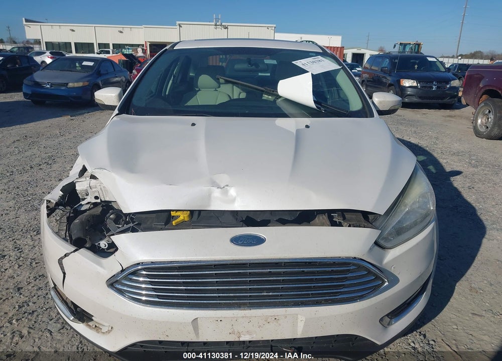 2017 FORD FOCUS VIN: 1FADP3J2XHL207090