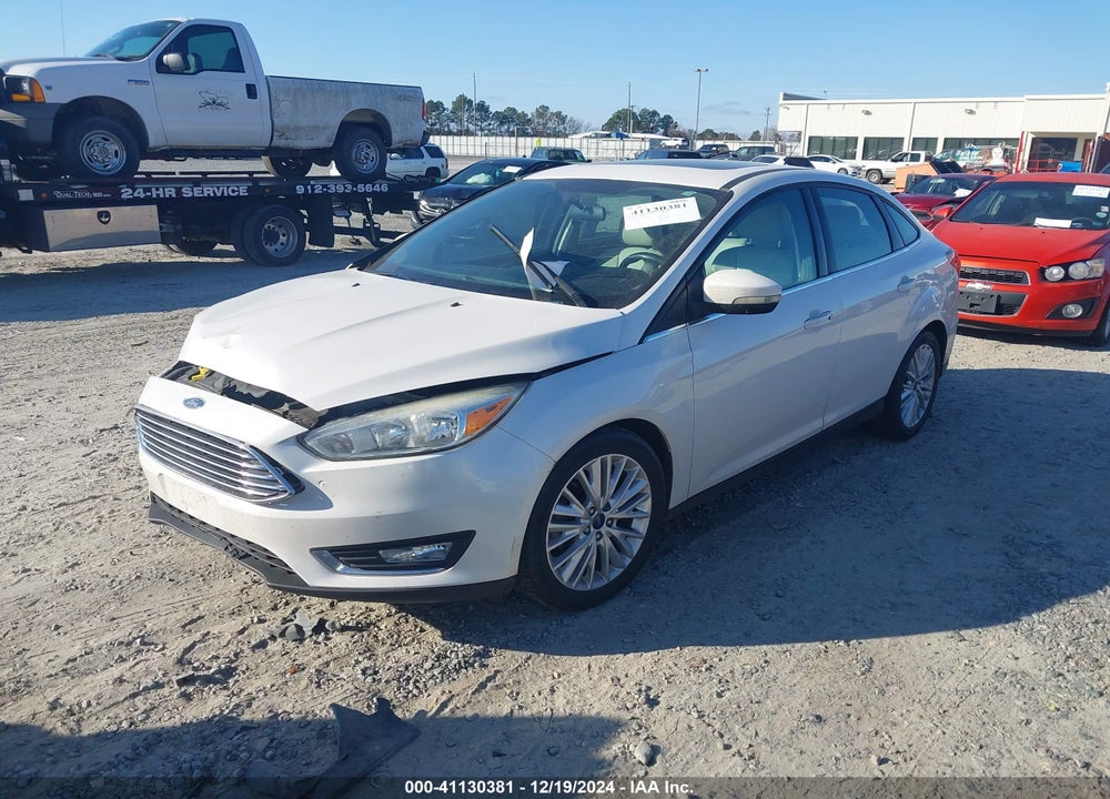 2017 FORD FOCUS VIN: 1FADP3J2XHL207090
