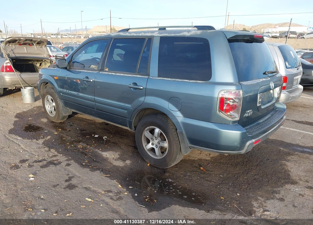 2008 HONDA PILOT EX-L VIN: 5FNYF18518B017779