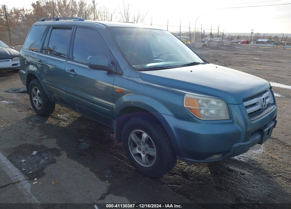 2008 HONDA PILOT EX-L VIN: 5FNYF18518B017779