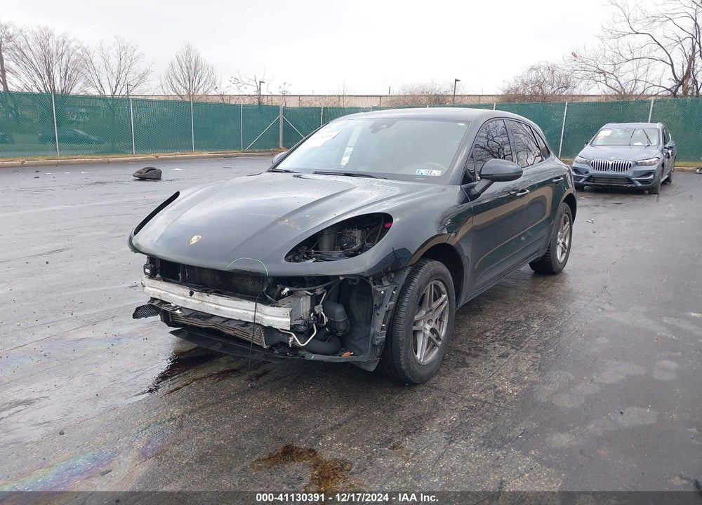 2017 PORSCHE MACAN VIN: WP1AA2A54HLB08315