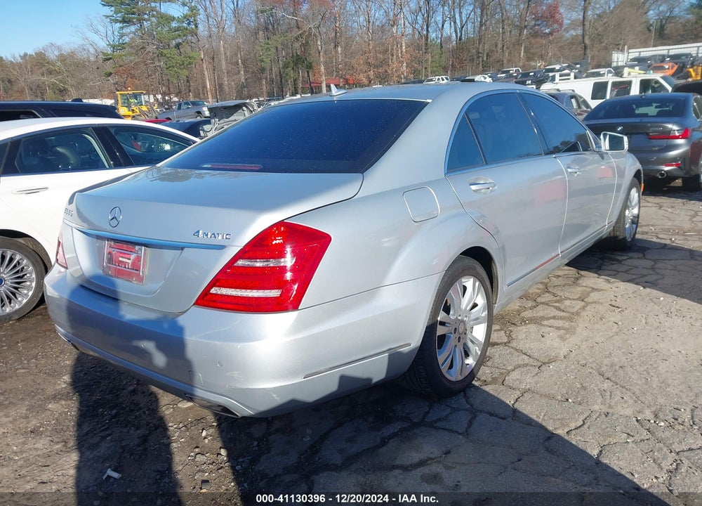 2013 MERCEDES-BENZ S 550 4MATIC VIN: WDDNG9EB5DA523066