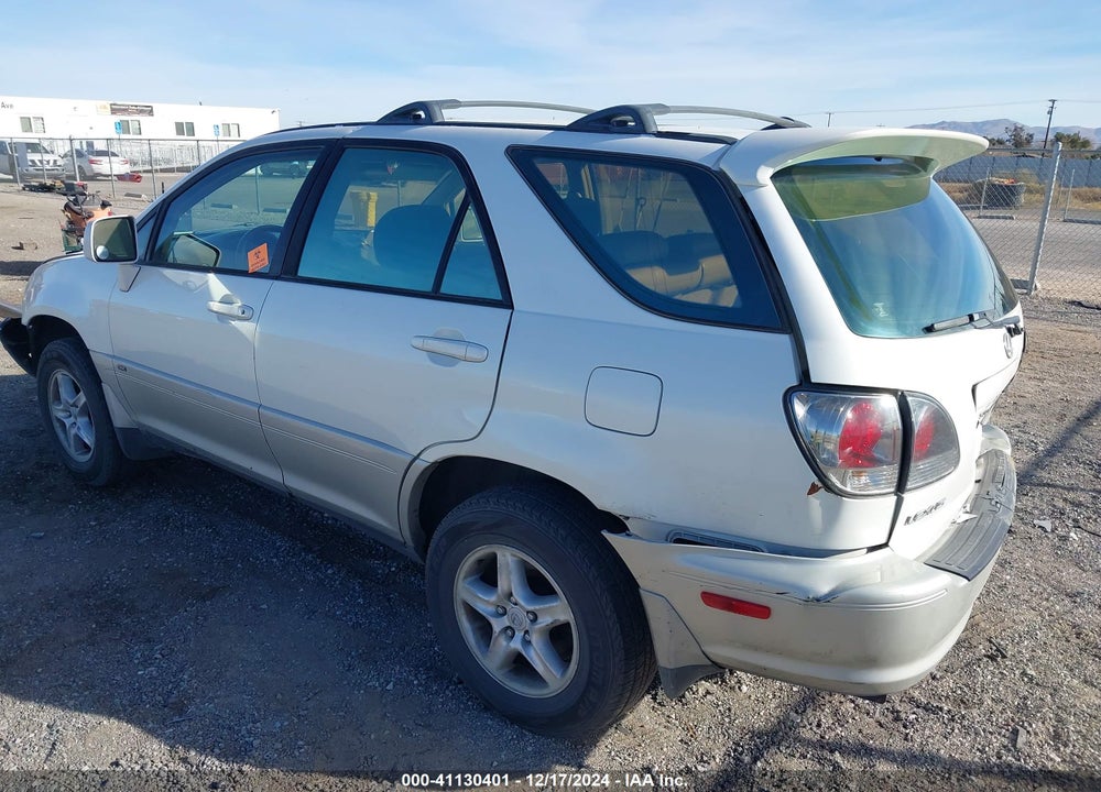 2002 LEXUS RX 300 VIN: JTJHF10U920272220