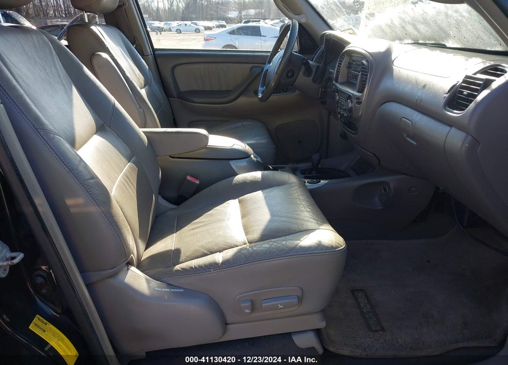 2004 TOYOTA SEQUOIA LIMITED V8 VIN: 5TDBT48A44S224895