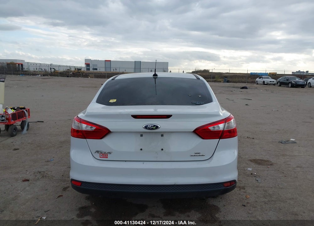 2014 FORD FOCUS SE VIN: 1FADP3F22EL430339