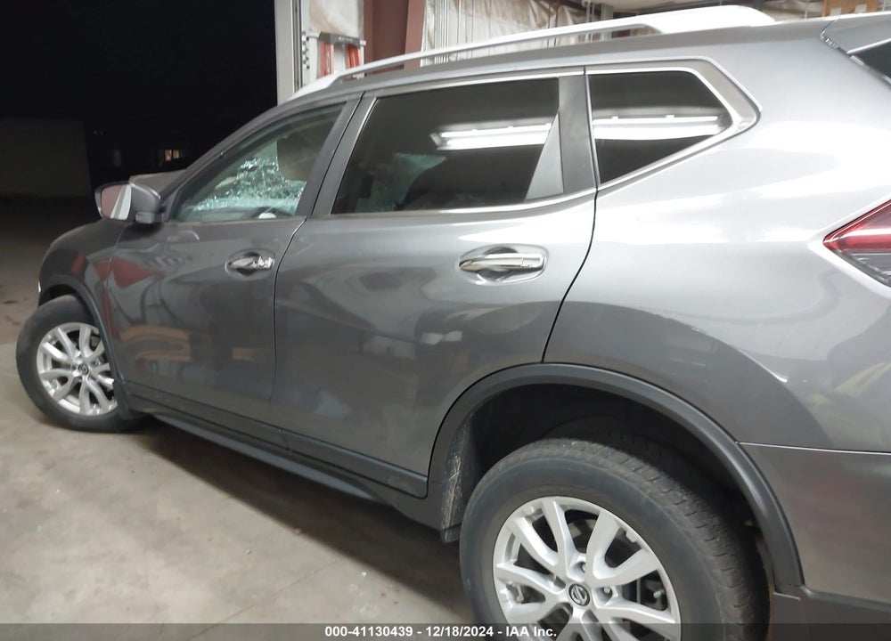 2019 NISSAN ROGUE SV VIN: 5N1AT2MV9KC732878