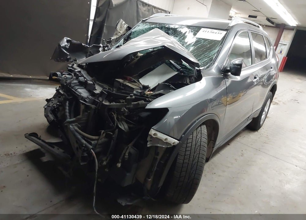 2019 NISSAN ROGUE SV VIN: 5N1AT2MV9KC732878