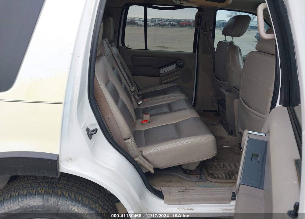 2006 FORD EXPLORER XLT VIN: 1FMEU63E26UA80225