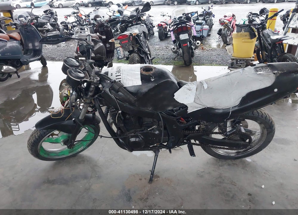 1990 SUZUKI GS500 E VIN: JS1GM51A0L2101050