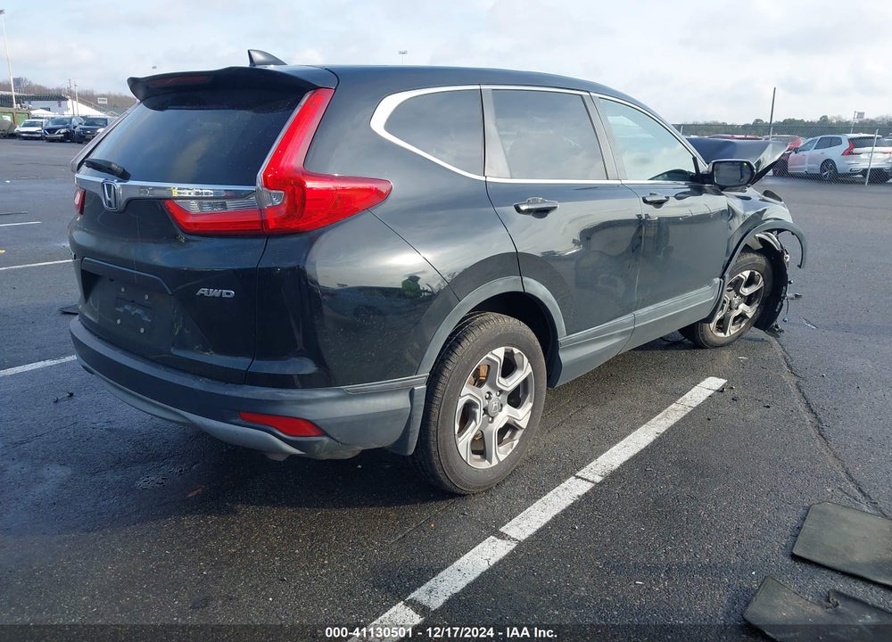 2018 HONDA CR-V VIN: 7FARW2H86JE056298