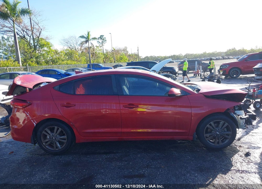 2017 HYUNDAI ELANTRA VIN: 5NPD84LF3HH053906