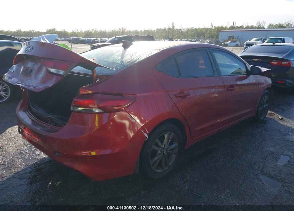 2017 HYUNDAI ELANTRA VIN: 5NPD84LF3HH053906