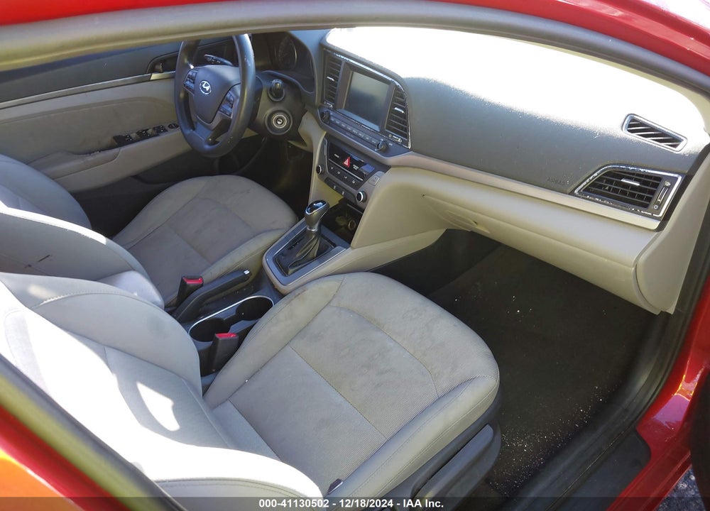 2017 HYUNDAI ELANTRA VIN: 5NPD84LF3HH053906