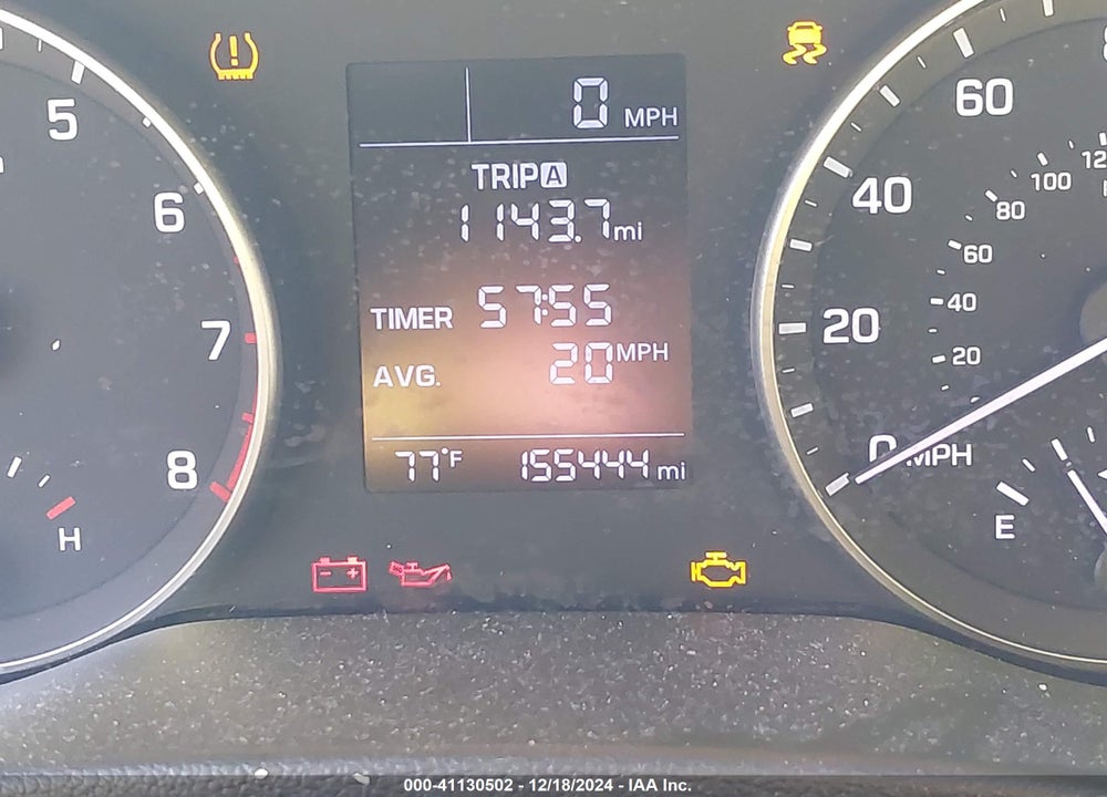 2017 HYUNDAI ELANTRA VIN: 5NPD84LF3HH053906