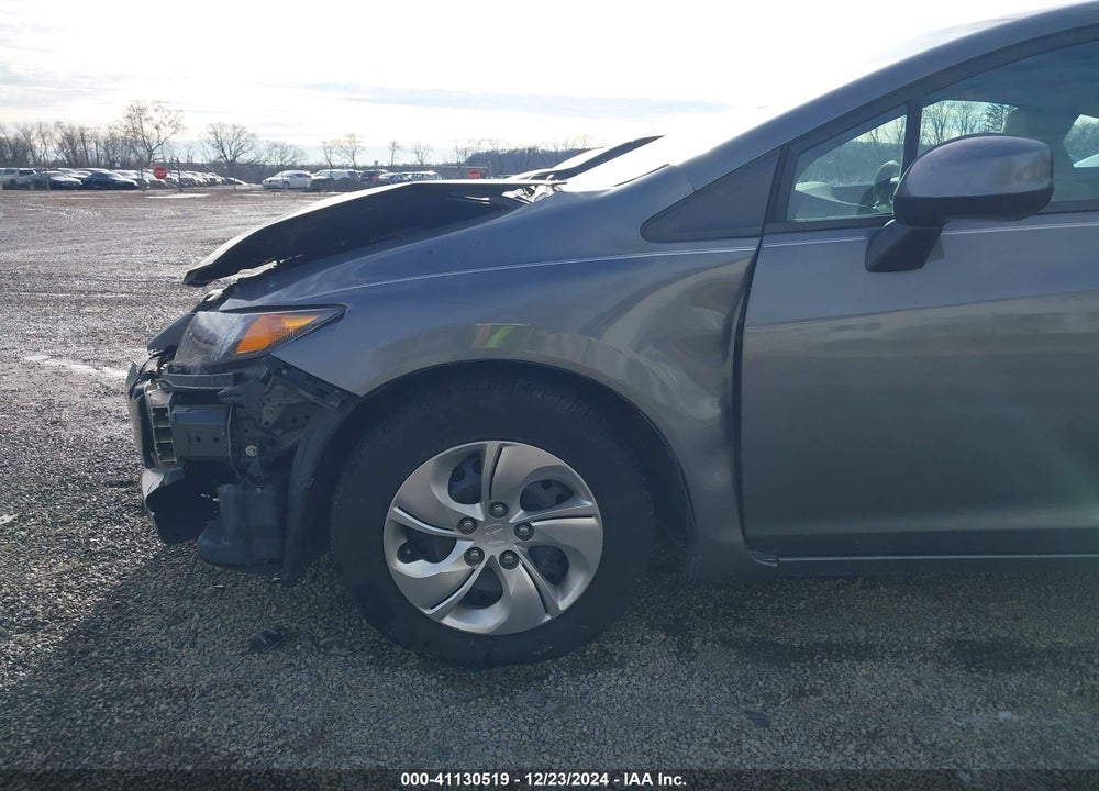 2013 HONDA CIVIC LX VIN: 2HGFG3B57DH518447