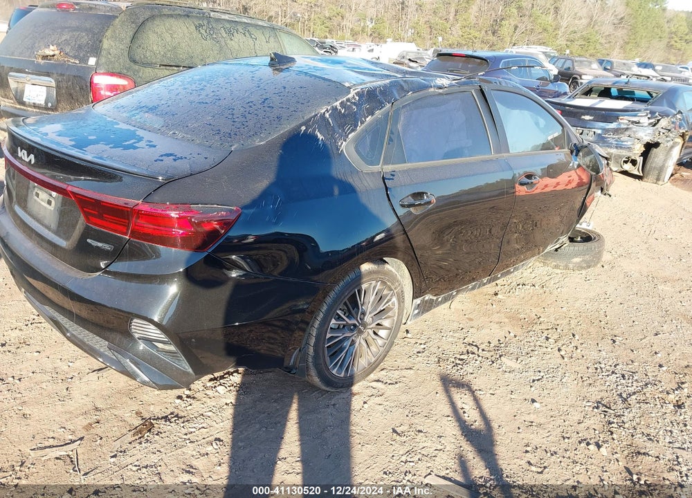 2022 KIA FORTE VIN: 3KPF54AD7NE497860