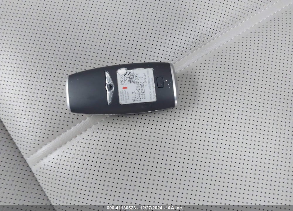 2023 GENESIS G70 2.0T AWD VIN: KMTG34TA1PU126924