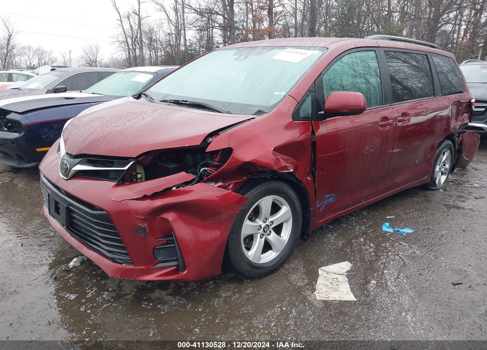 2019 TOYOTA SIENNA LE 8 PASSENGER VIN: 5TDKZ3DC2KS974339