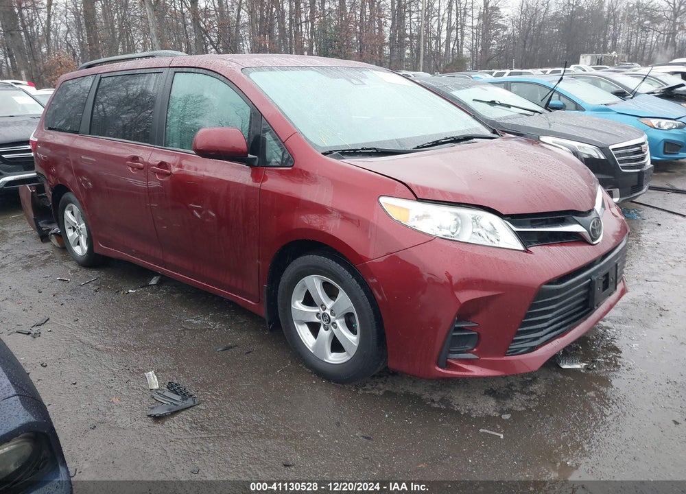 2019 TOYOTA SIENNA LE 8 PASSENGER VIN: 5TDKZ3DC2KS974339