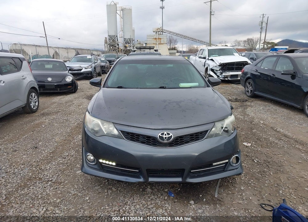 2013 TOYOTA CAMRY SE VIN: 4T1BF1FK4DU241527