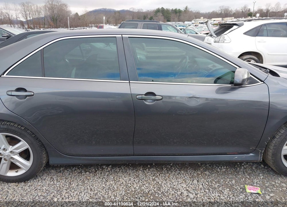 2013 TOYOTA CAMRY SE VIN: 4T1BF1FK4DU241527