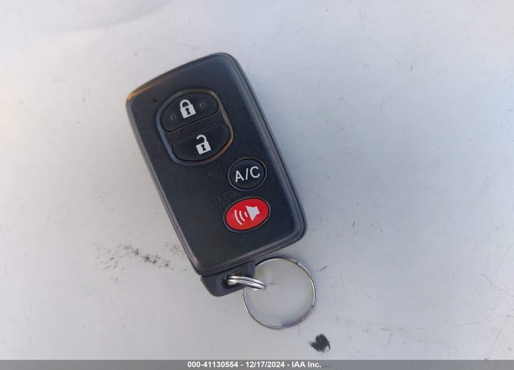 2014 TOYOTA PRIUS PLUG-IN VIN: JTDKN3DP4E3051848