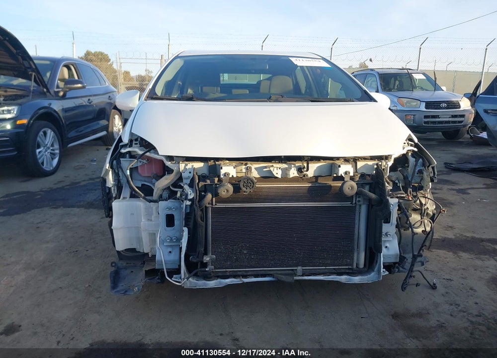 2014 TOYOTA PRIUS PLUG-IN VIN: JTDKN3DP4E3051848