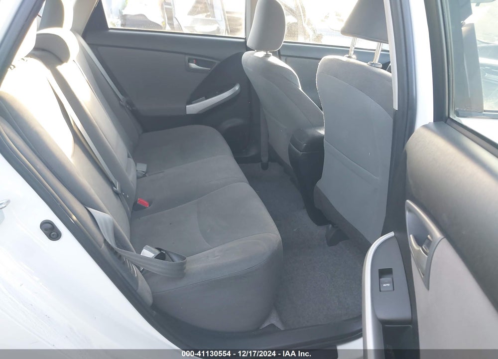 2014 TOYOTA PRIUS PLUG-IN VIN: JTDKN3DP4E3051848