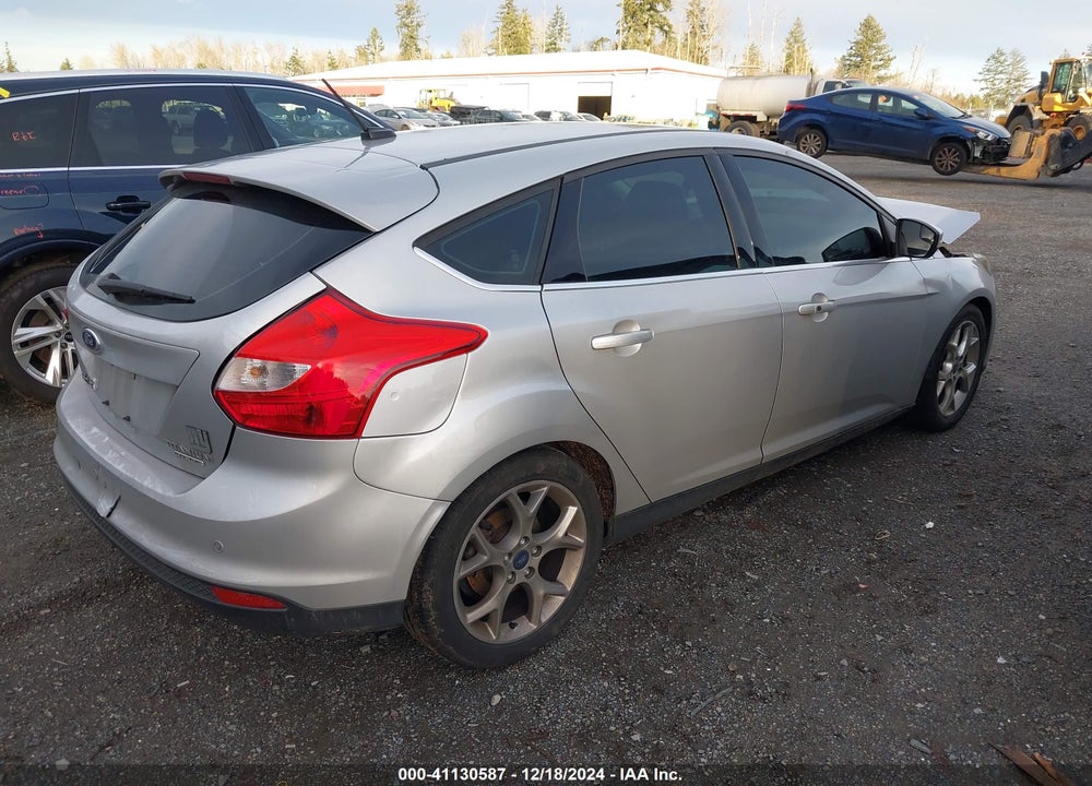 2014 FORD FOCUS TITANIUM VIN: 1FADP3N29EL413457